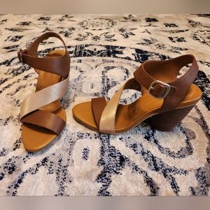 EMU Australia size 8 heels